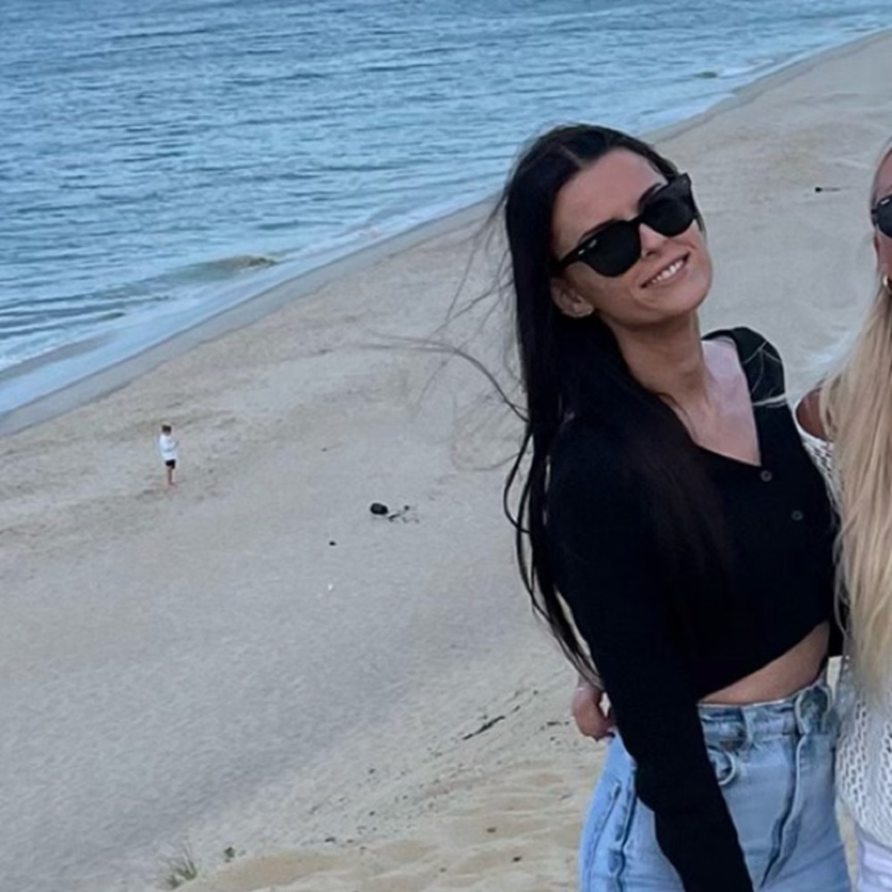 Meet your Posher, Quinn